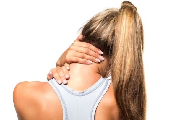 Osteochondrose der Halsspalte in einer Frau